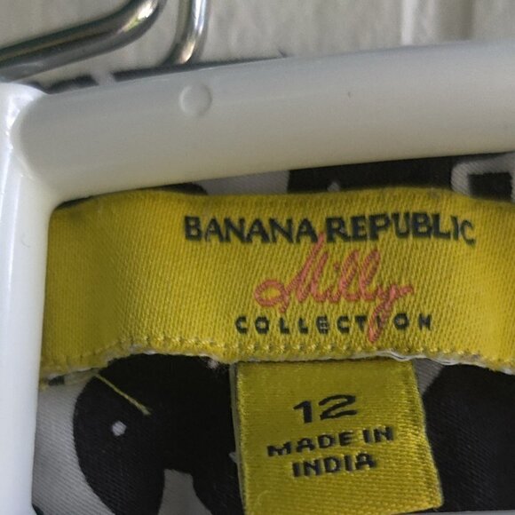 Shorts by Banana Republic 'Millie Collection' Black& White elephant print. Sz 12 - Picture 3 of 5